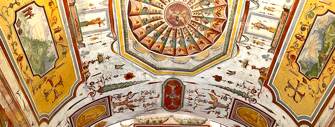 Palazzo Farnese di Caprarola. Il piccolo vestibolo detto seconda guardia. Dettagli della volta.